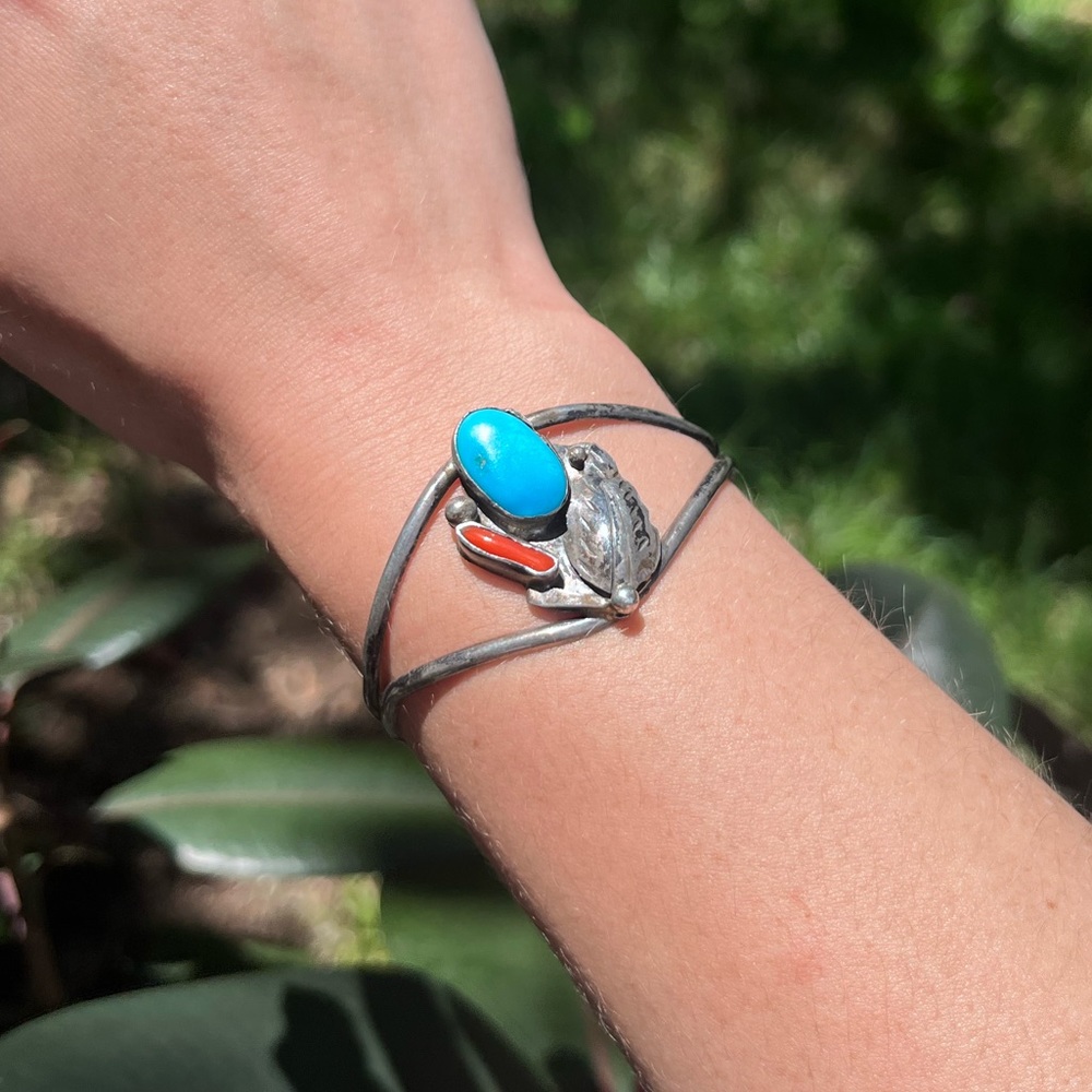Vintage Red Coral & Turquoise Sterling Silver Cuff - Picture 5 of 16